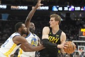 NBA常规赛🏀库里20分三节打卡 希尔德7三分砍27+6&次节16分 勇士大胜爵士