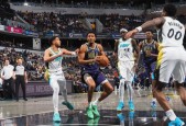 NBA常规赛哈利21+10 西卡22+5 德章泰-穆雷19+7+7 步行者送鹈鹕4连败